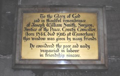 DR SMITH MEMORIAL PLAQUE