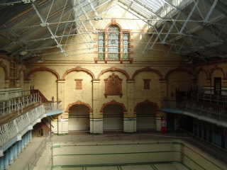 Exhibition pool